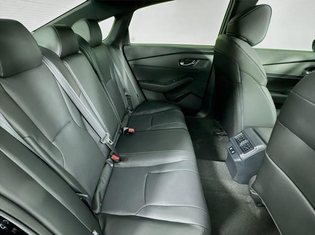Photo of 2025 Platinum Honda Accord Hybrid