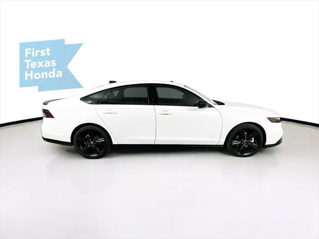 Photo of 2025 Platinum Honda Accord Hybrid