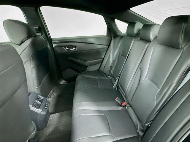 Photo of 2025 Platinum Honda Accord Hybrid
