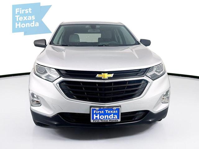 Photo of 2019 Silver Ice Metallic Chevrolet Equinox