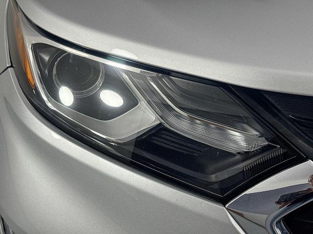 Photo of 2019 Silver Ice Metallic Chevrolet Equinox