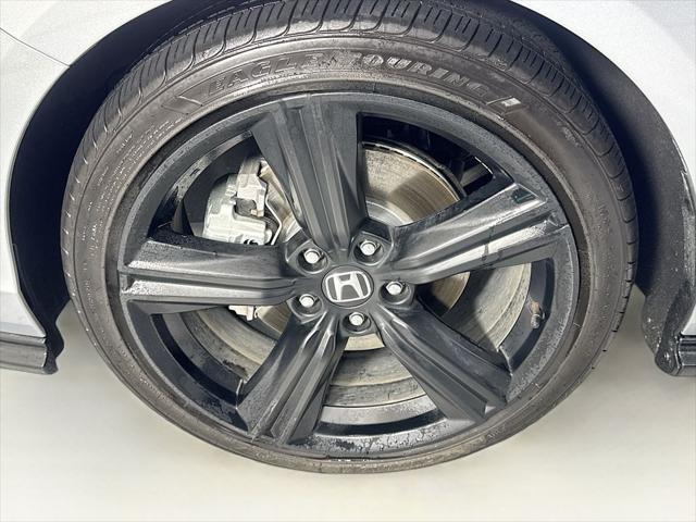 Photo of 2025 Solar Silver Metallic Honda Accord Hybrid