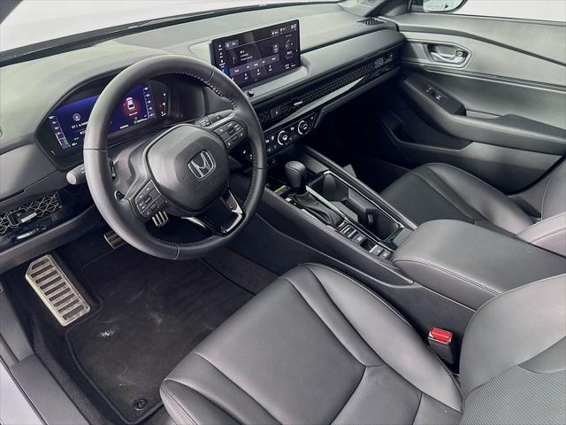 Photo of 2025 Solar Silver Metallic Honda Accord Hybrid