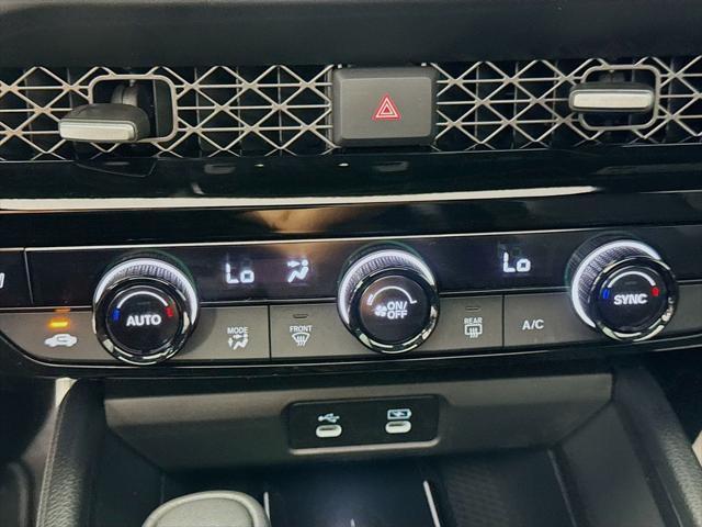 Photo of 2025 Solar Silver Metallic Honda Accord Hybrid