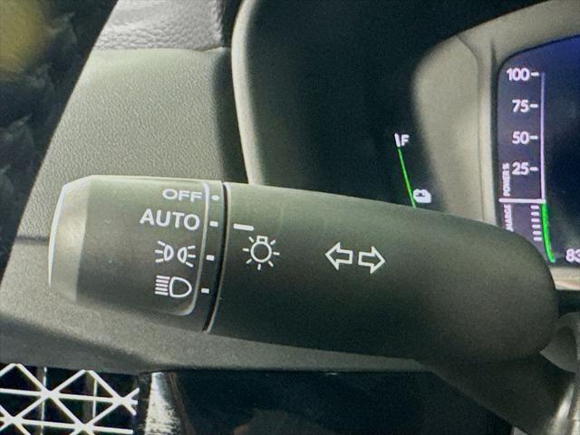 Photo of 2025 Solar Silver Metallic Honda Accord Hybrid
