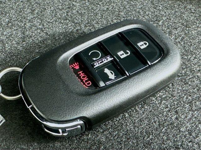 Photo of 2025 Solar Silver Metallic Honda Accord Hybrid