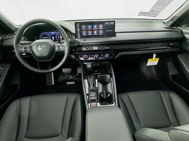 Photo of 2025 Solar Silver Metallic Honda Accord Hybrid