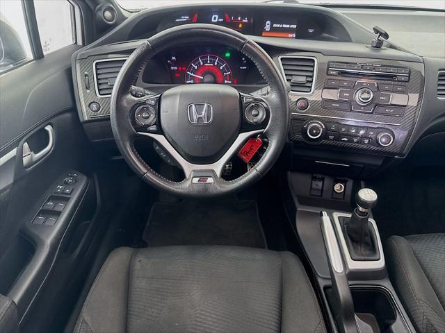 Photo of 2013 Taffeta White Honda Civic