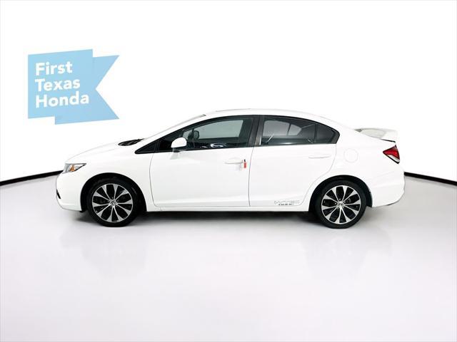 Photo of 2013 Taffeta White Honda Civic