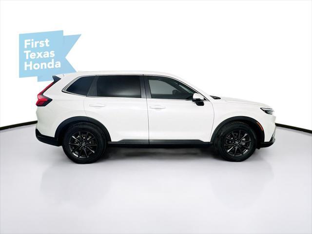 Photo of 2026 Platinum White Pearl Honda CR-V