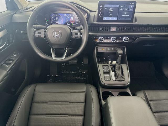 Photo of 2026 Platinum White Pearl Honda CR-V