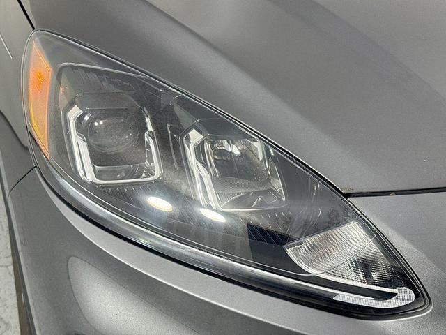 Photo of 2021 CARBONIZED GRAY Ford Escape