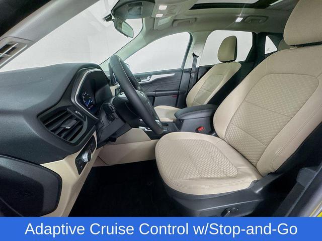 Photo of 2021 CARBONIZED GRAY Ford Escape