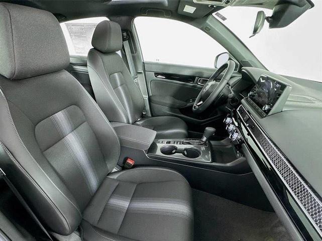 Photo of 2025 Platinum White Pearl Honda Civic Hybrid