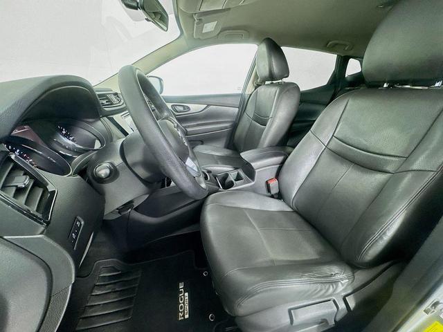 Photo of 2018 Gun Metallic Nissan Rogue Sport