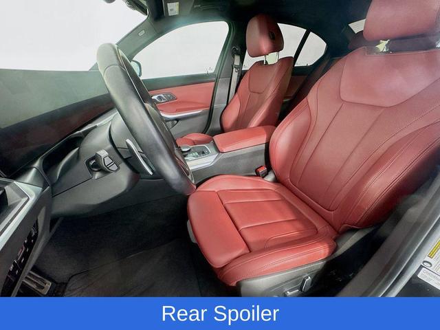 Photo of 2024 Black Sapphire Metallic BMW 330