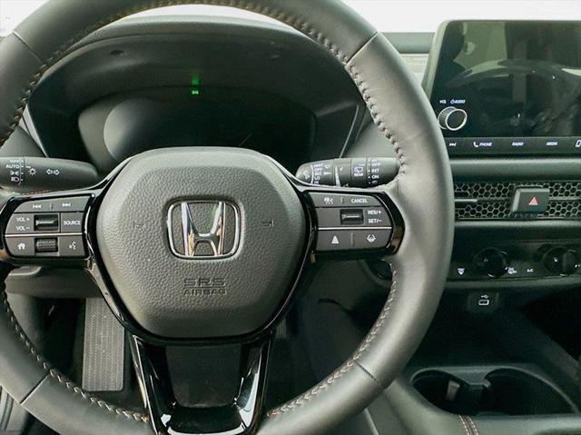 Photo of 2025 Platinum White Pearl Honda HR-V