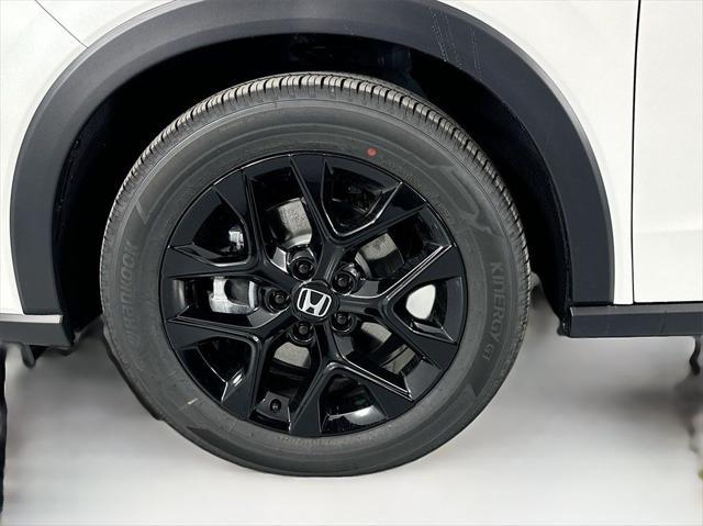 Photo of 2025 Platinum White Pearl Honda HR-V