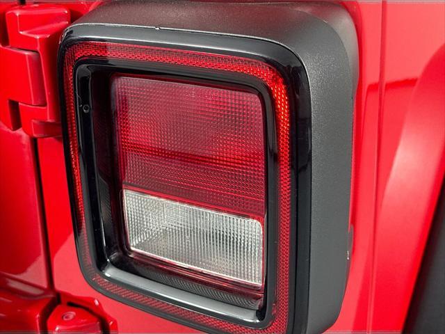 Photo of 2020 Firecracker Red Clearcoat Jeep Wrangler