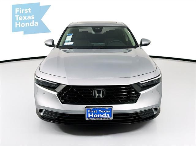 Photo of 2025 Solar Silver Metallic Honda Accord Hybrid
