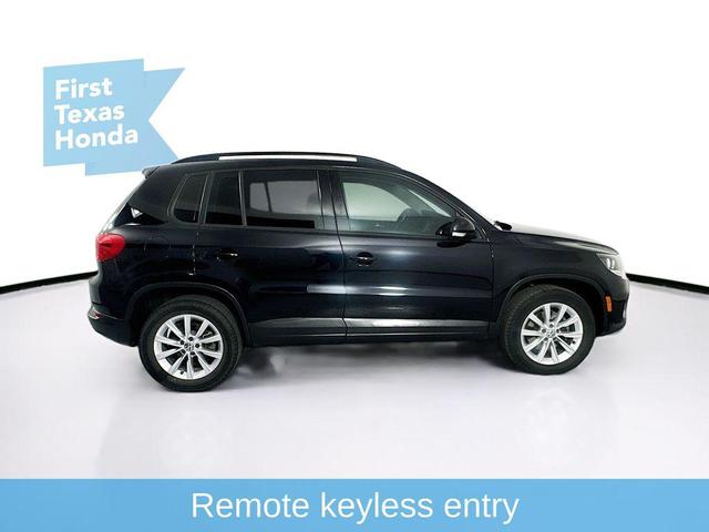 Photo of 2017 Deep Black Pearl Volkswagen Tiguan