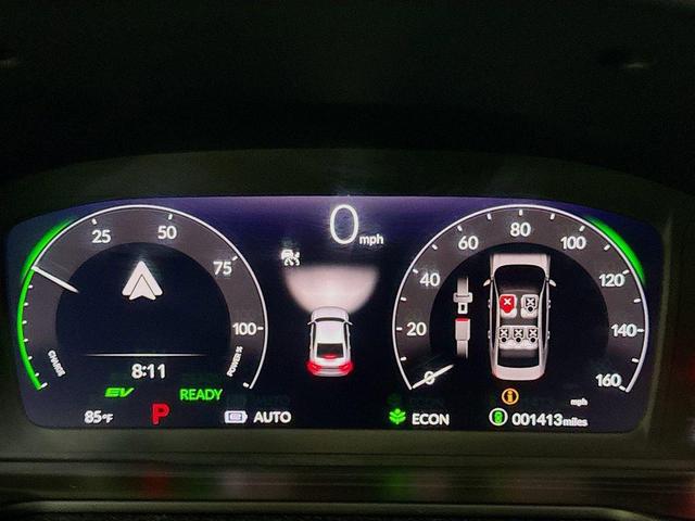 Photo of 2025 Platinum White Pearl Honda Accord Hybrid