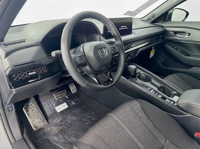 Photo of 2025 Platinum White Pearl Honda Accord Hybrid