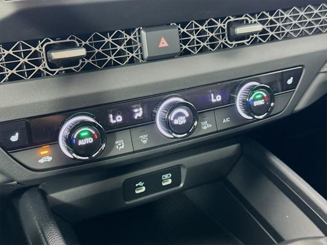 Photo of 2025 Meteorite Gray Metallic Honda Accord