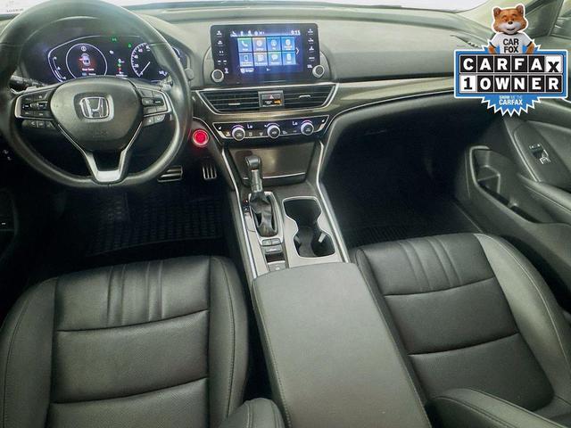 Photo of 2022 Gray Pearl Honda Accord