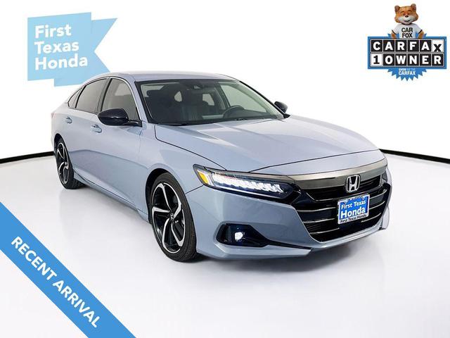 Photo of 2022 Gray Pearl Honda Accord