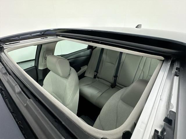 Photo of 2025 Radiant Red Metallic Honda Accord