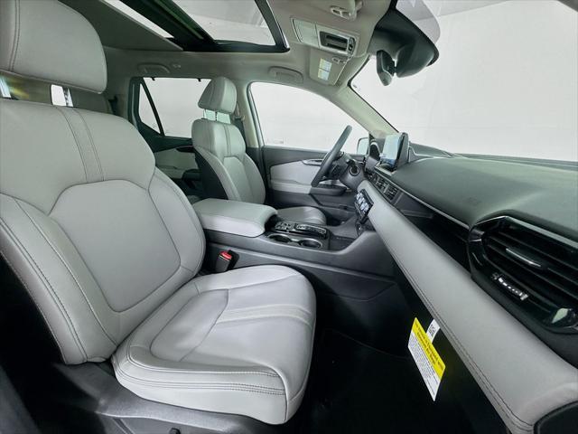 Photo of 2025 Platinum White Pearl Honda Pilot