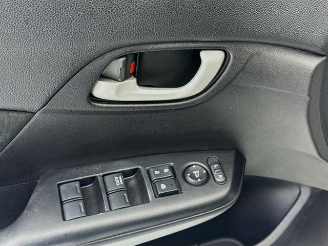 Photo of 2015 Crystal Black Pearl Honda Civic