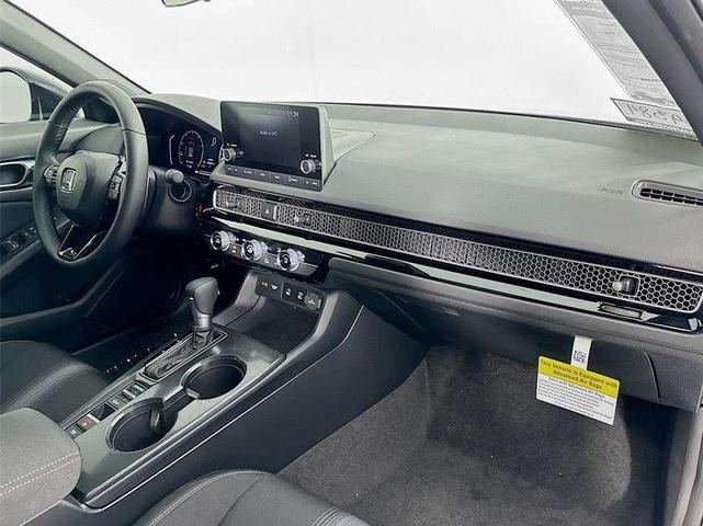 Photo of 2025 Platinum Honda Civic