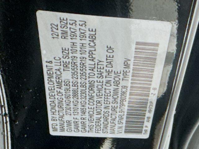 Photo of 2023 Celestial Blue Metallic Honda Odyssey