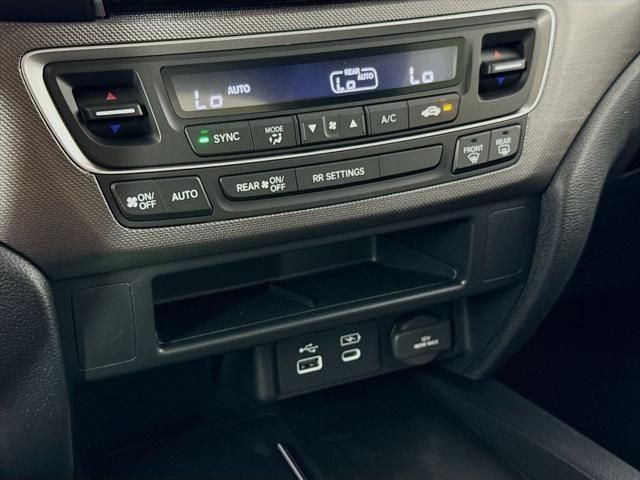 Photo of 2025 Nh-731p/Crystal Bl Honda Ridgeline