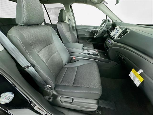 Photo of 2025 Nh-731p/Crystal Bl Honda Ridgeline