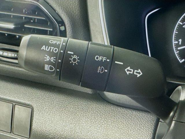 Photo of 2025 Obsidian Blue Pearl Honda Pilot