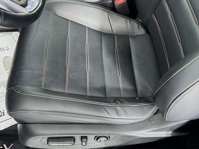 Photo of 2023 Urban Gray Pearl Honda CR-V Hybrid