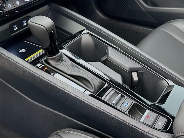 Photo of 2025 Urban Gray Pearl Honda Accord Hybrid