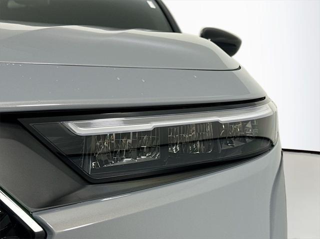 Photo of 2025 Urban Gray Pearl Honda Accord Hybrid