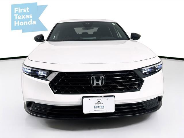 Photo of 2025 Platinum White Pearl Honda Accord Hybrid