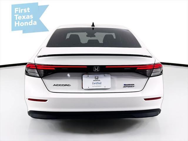 Photo of 2025 Platinum White Pearl Honda Accord Hybrid