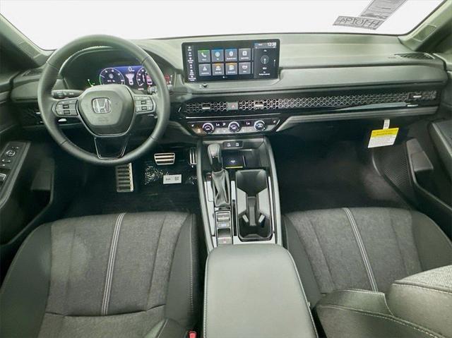 Photo of 2025 Platinum White Pearl Honda Accord Hybrid