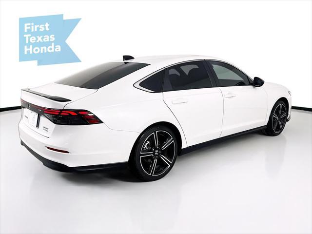 Photo of 2025 Platinum White Pearl Honda Accord Hybrid