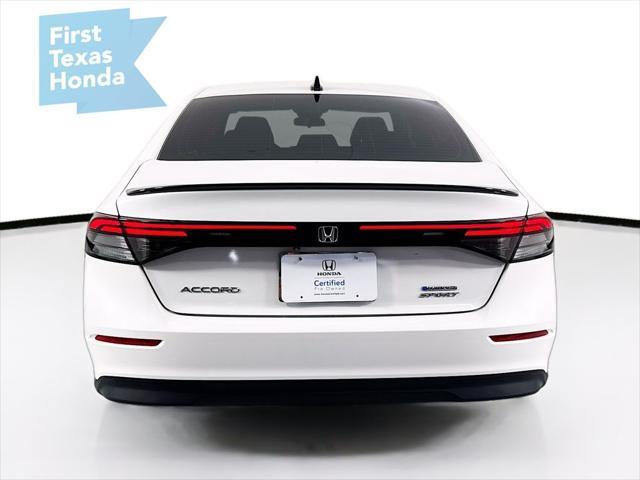 Photo of 2025 Platinum White Pearl Honda Accord Hybrid