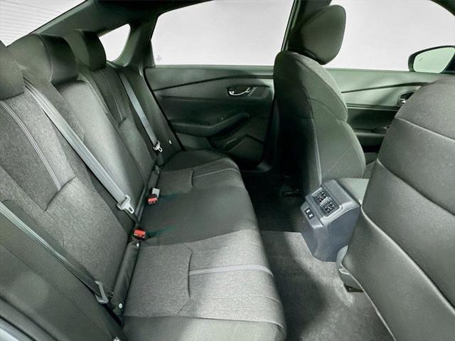 Photo of 2025 Platinum White Pearl Honda Accord Hybrid
