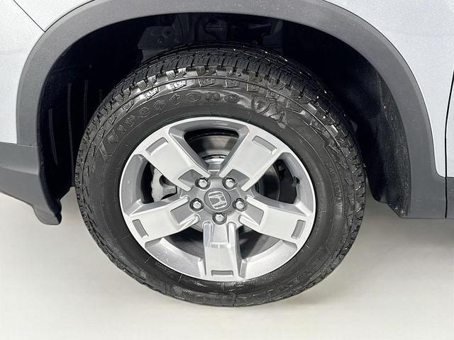 Photo of 2025 Solar Silver Metallic Honda Ridgeline