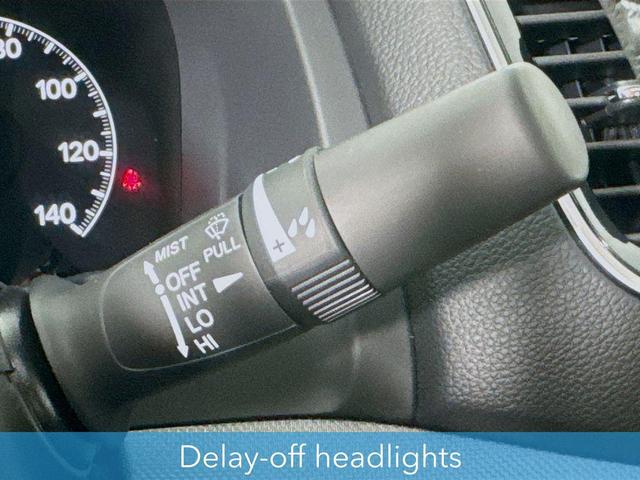 Photo of 2025 Solar Silver Metallic Honda Ridgeline