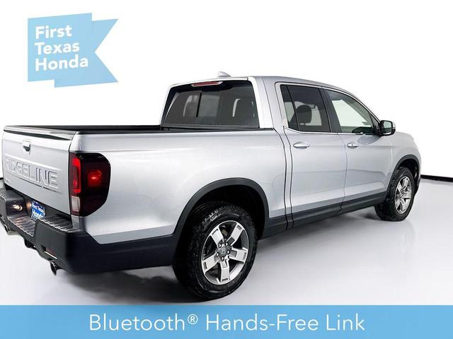 Photo of 2025 Solar Silver Metallic Honda Ridgeline